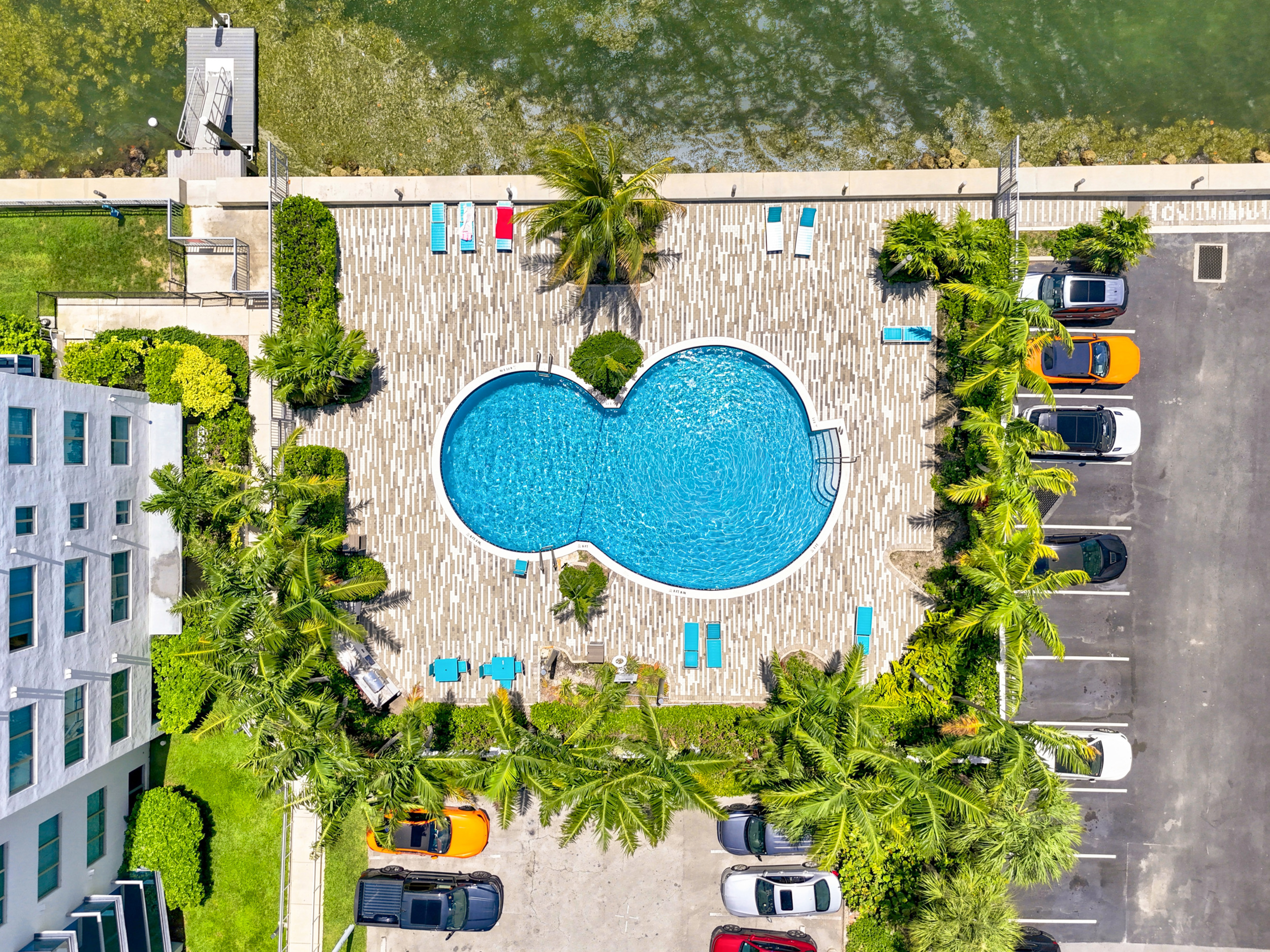 Treasures on the Bay II — kitchen with dishwasher and refrigerator — 7501 E Treasure Dr #2S North Bay Village FL